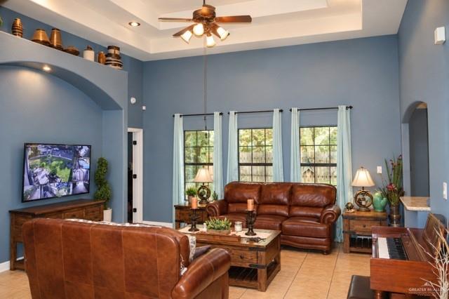 Photo 4 of 2708 Sydney Avenue