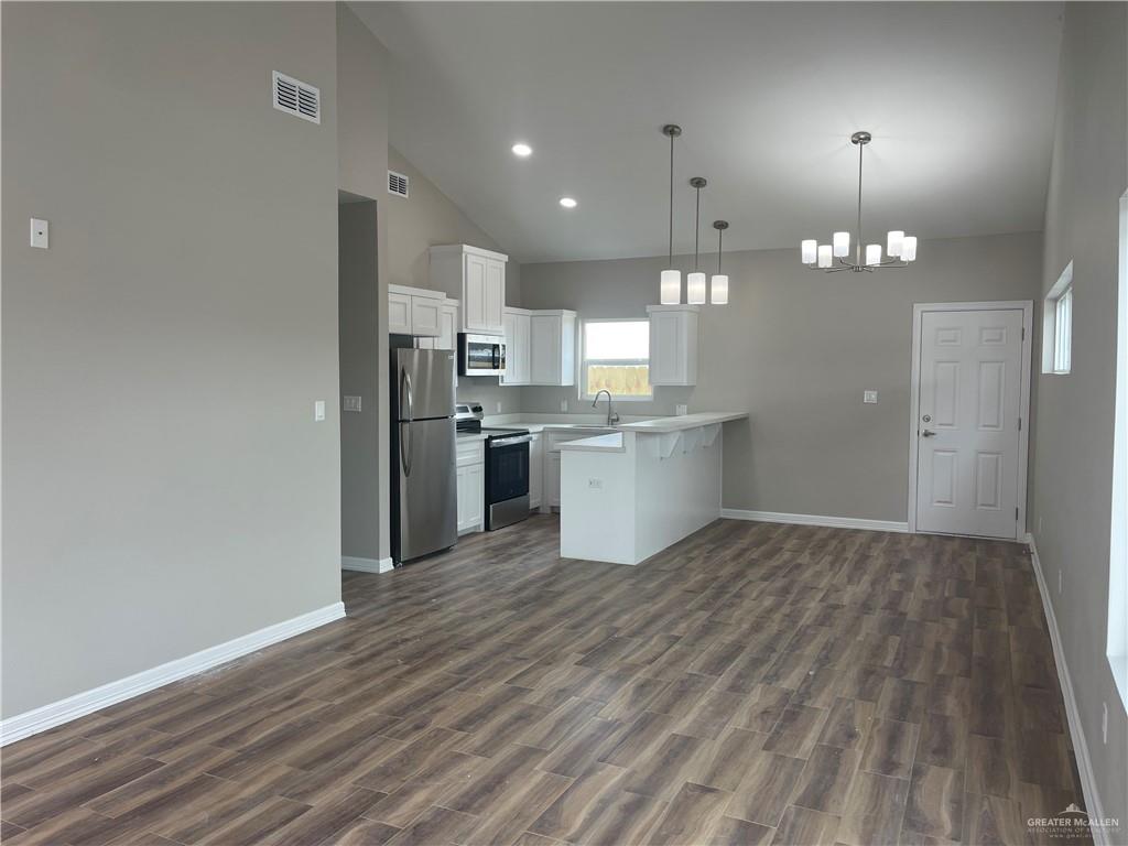 Photo 10 of 513 Sparrow Road #4