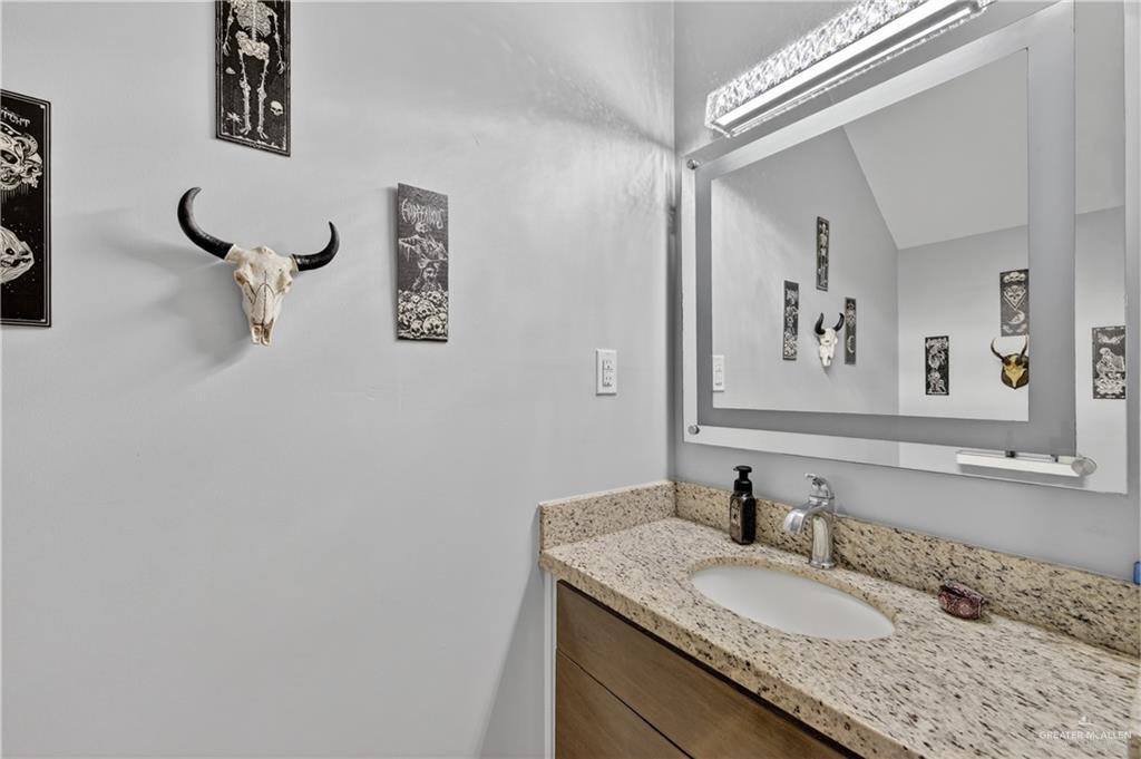 Photo 9 of 1613 B Street
