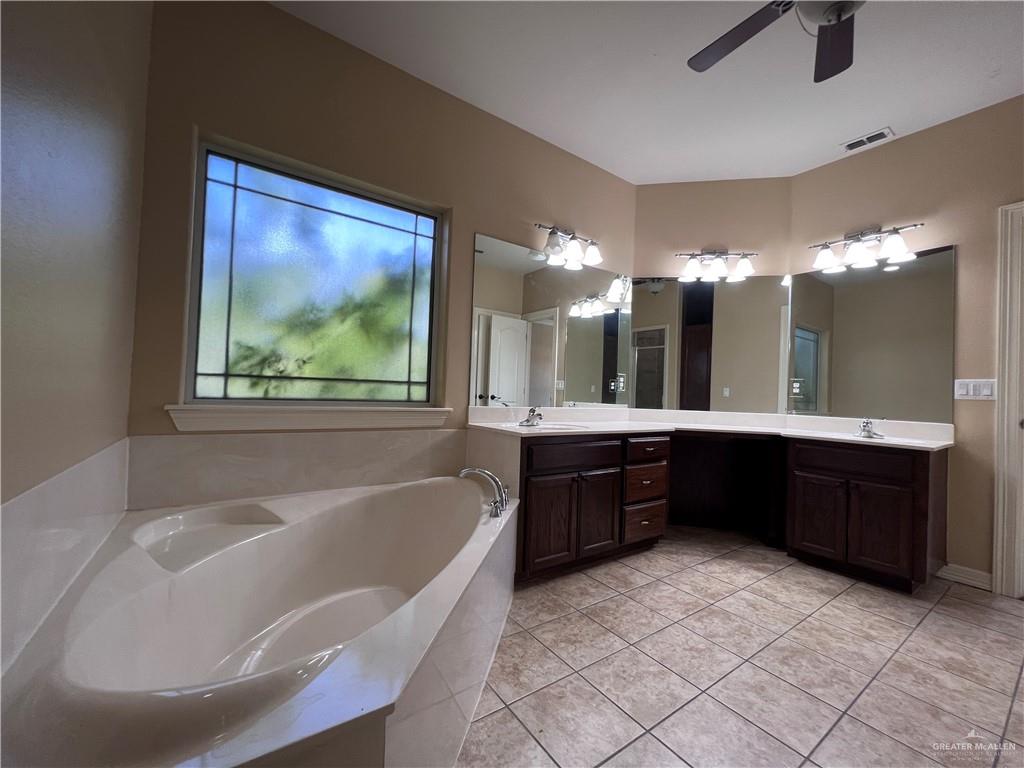 Photo 18 of 3701 Blue Jay Drive