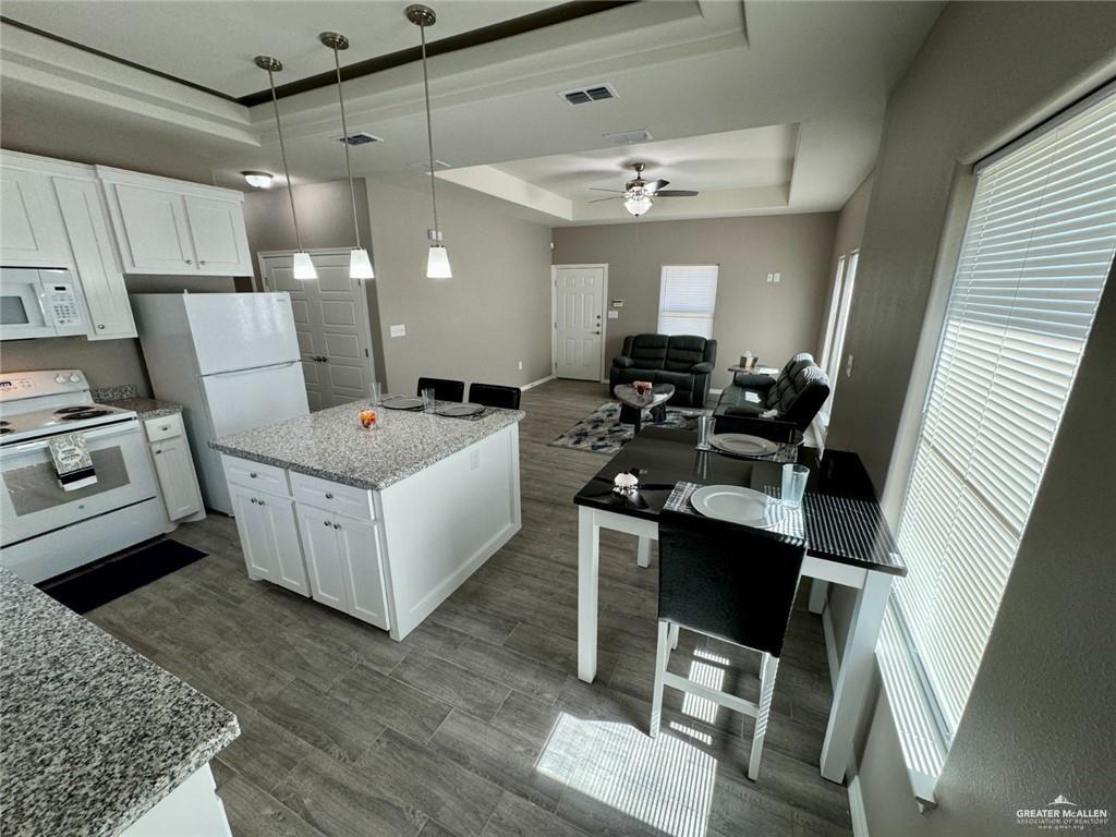 Photo 6 of 807 Starr Street #A