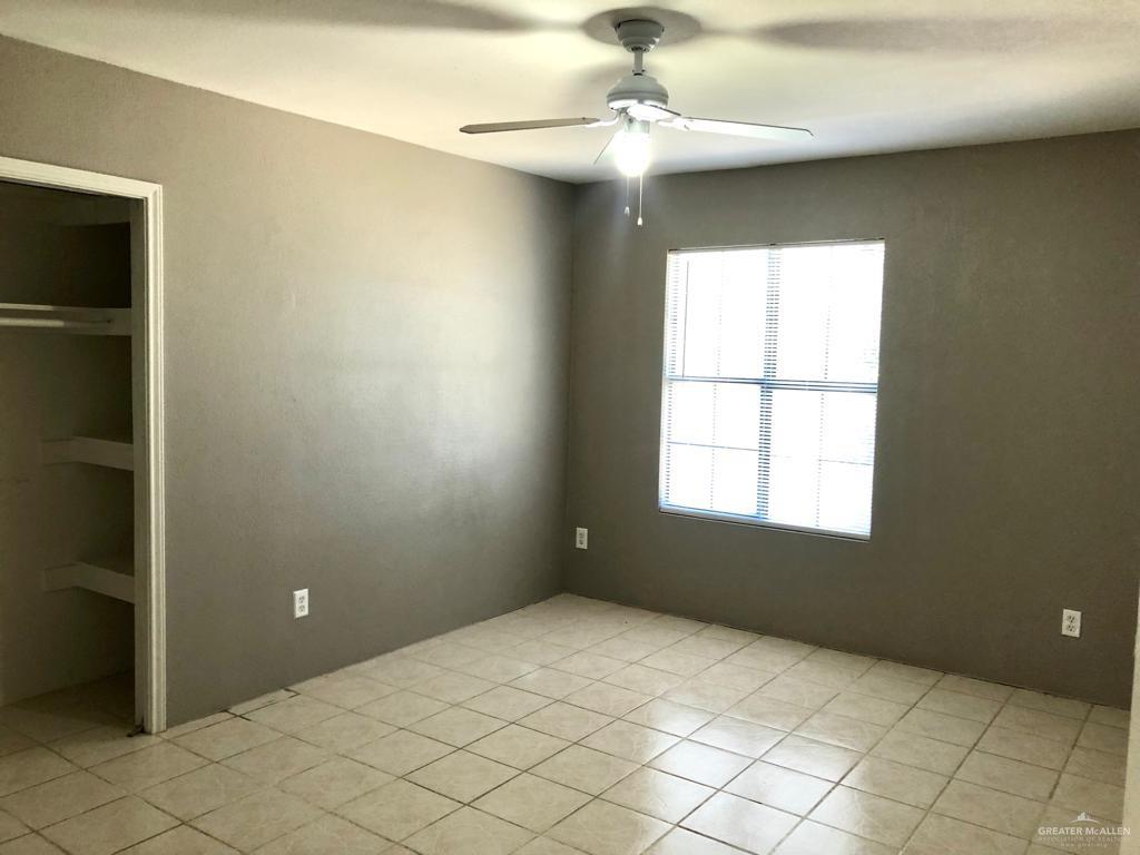 Photo 8 of 904 El Campo Drive