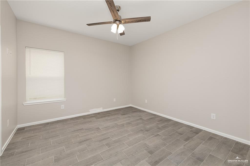 Photo 20 of 2704 Harrison Avenue #4