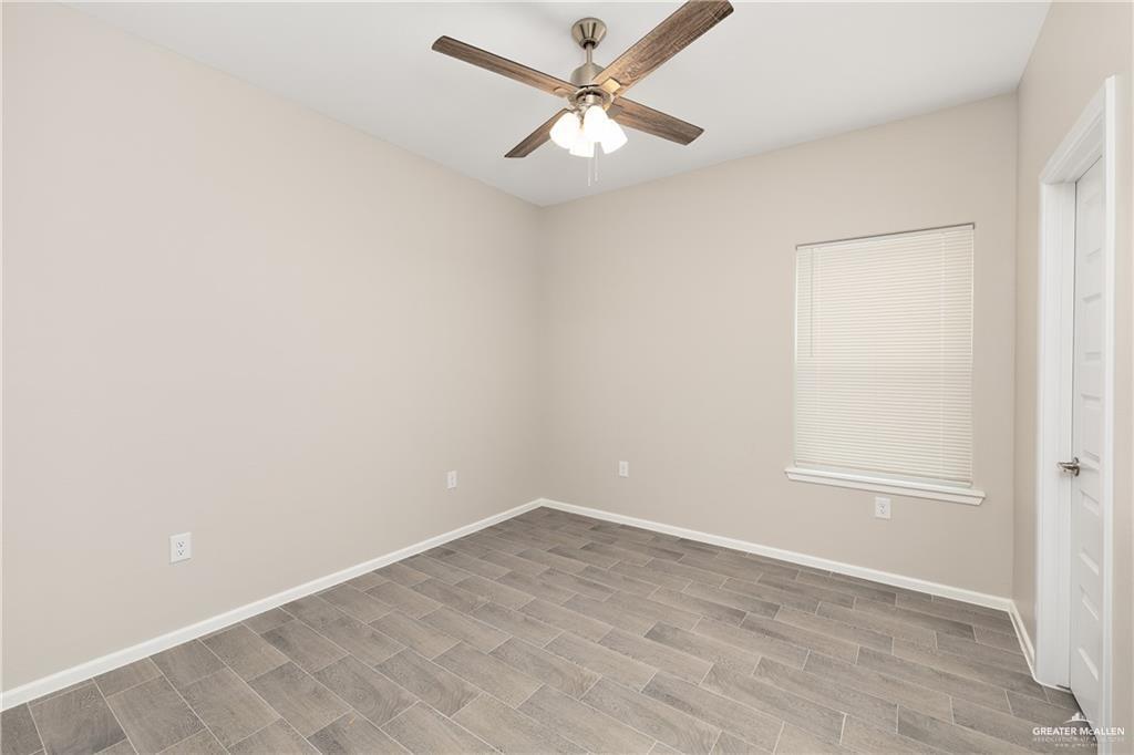 Photo 29 of 2704 Harrison Avenue #4