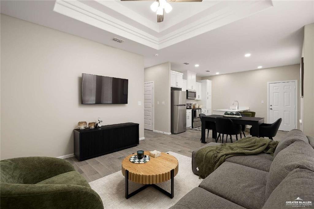 Photo 9 of 2704 Harrison Avenue #4