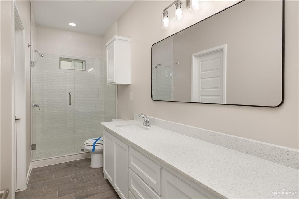 Photo 31 of 2708 Harrison Avenue #2