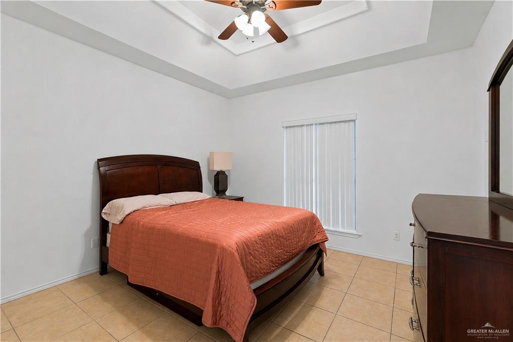 Photo 15 of 2712 Bluebird Avenue