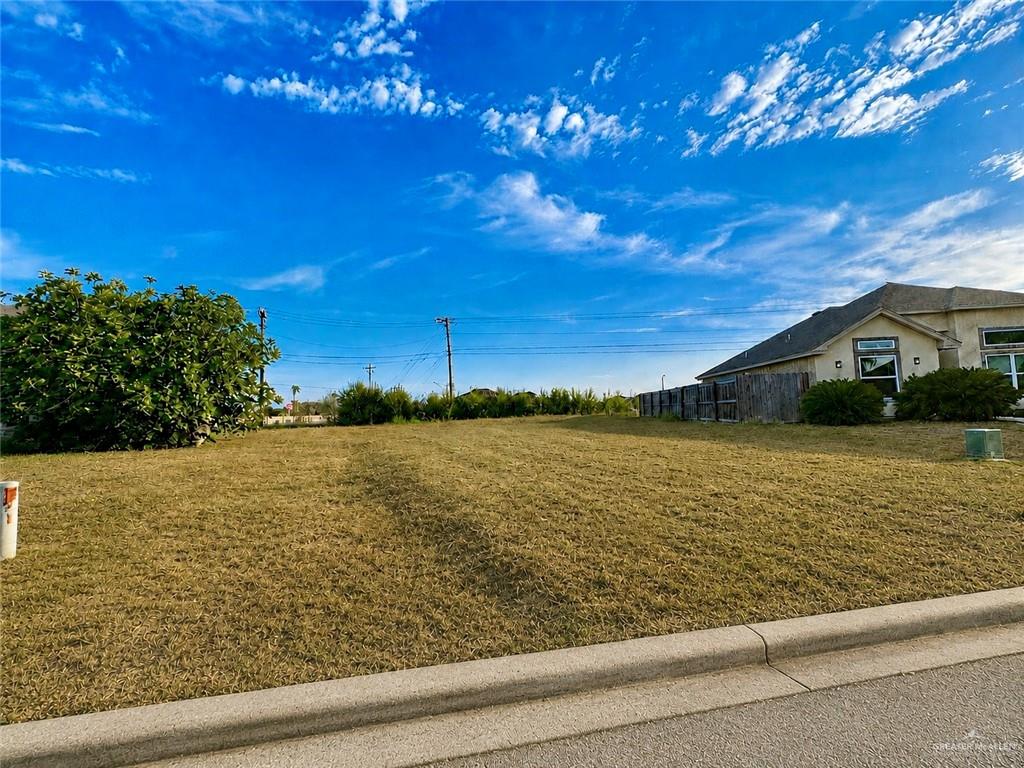 Photo 3 of 4690 Kristine Drive