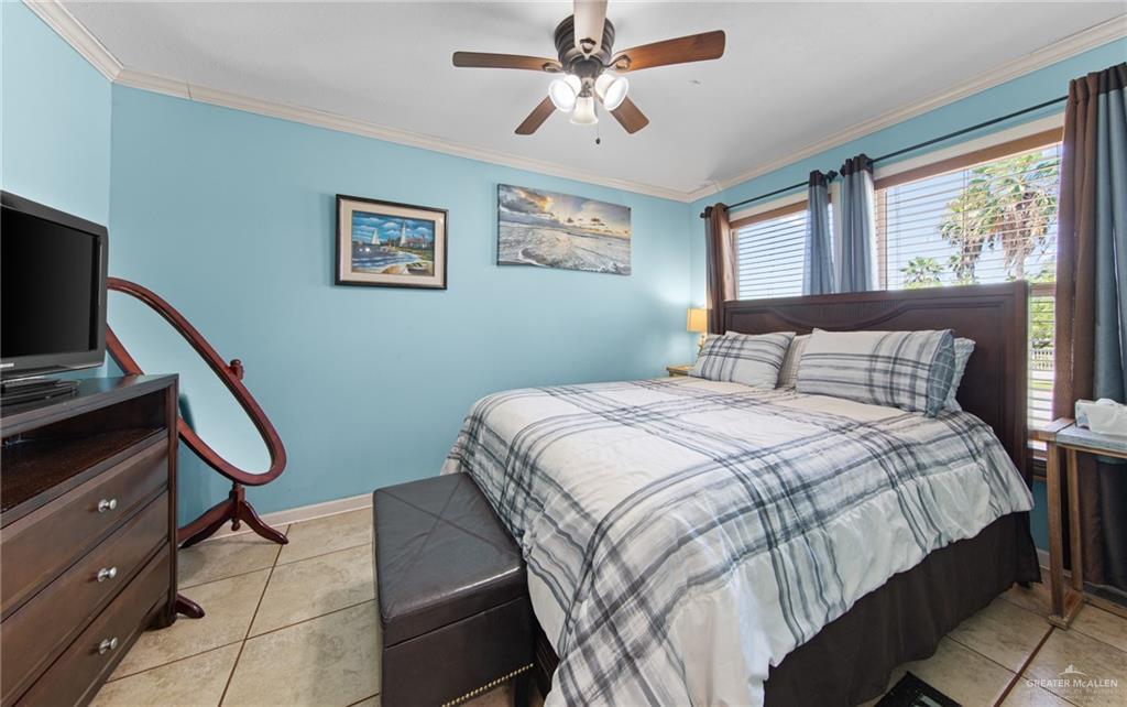 Photo 9 of 211 Bahama Street #403