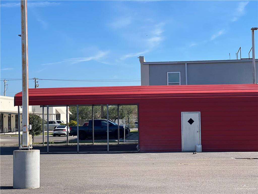 Photo 43 of 1140 Alton Gloor Boulevard