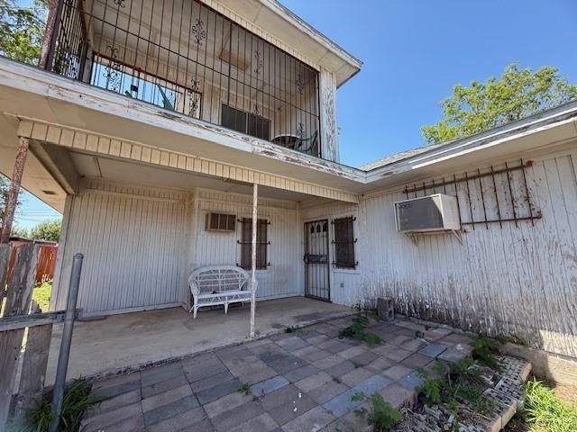 Photo 16 of 1606 Grant Street