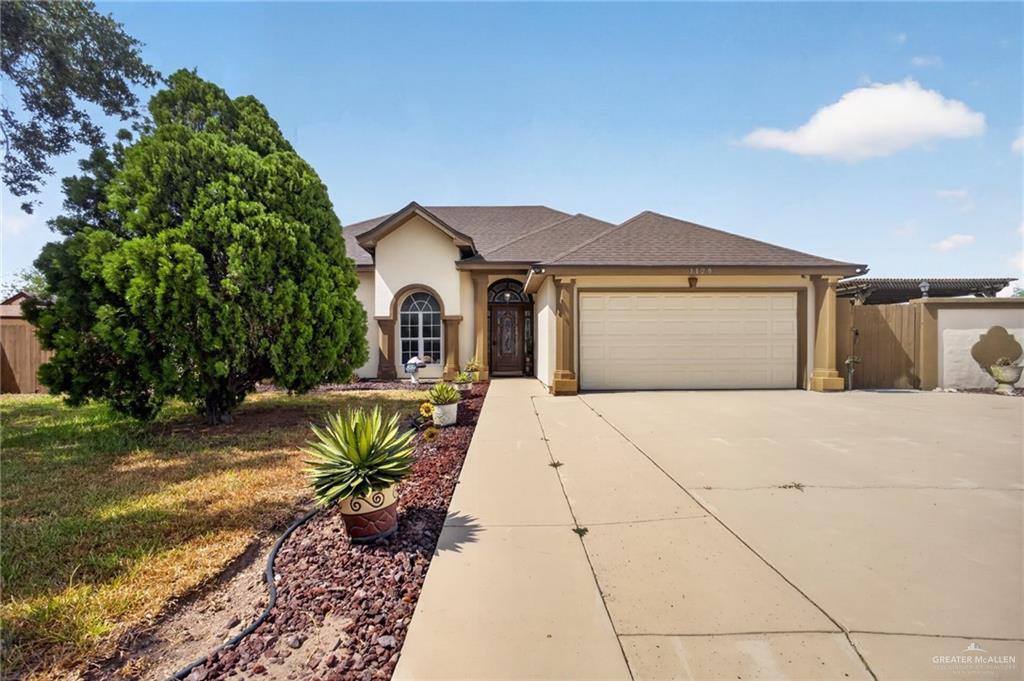 Photo 2 of 1120 Villas Del Norte