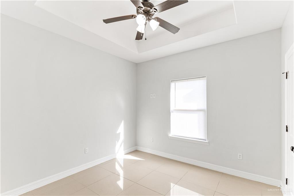 Photo 14 of 206 Rosa Priego Street