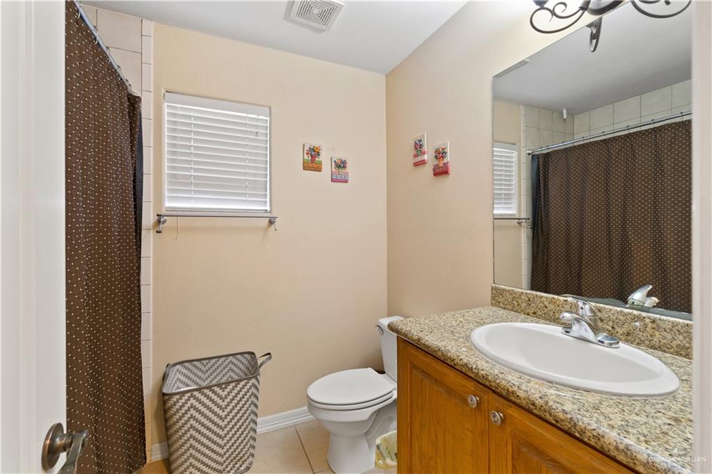 Photo 14 of 3312 Loyola Avenue