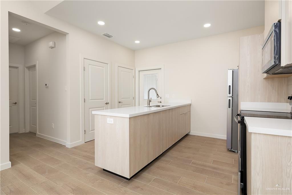 Photo 6 of 713 Coves Lane #1