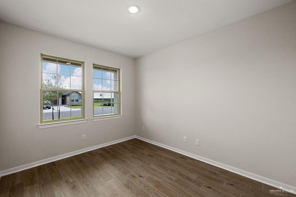 Photo 2 of 15506 Sereno Street