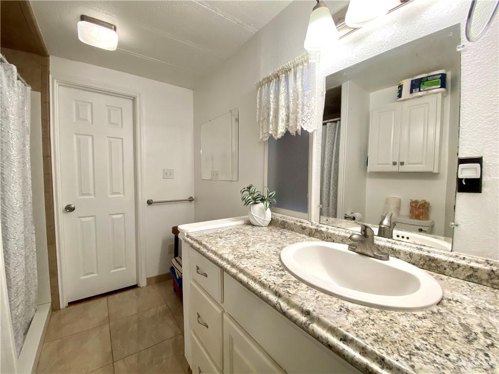 Photo 12 of 3004 Spur Drive
