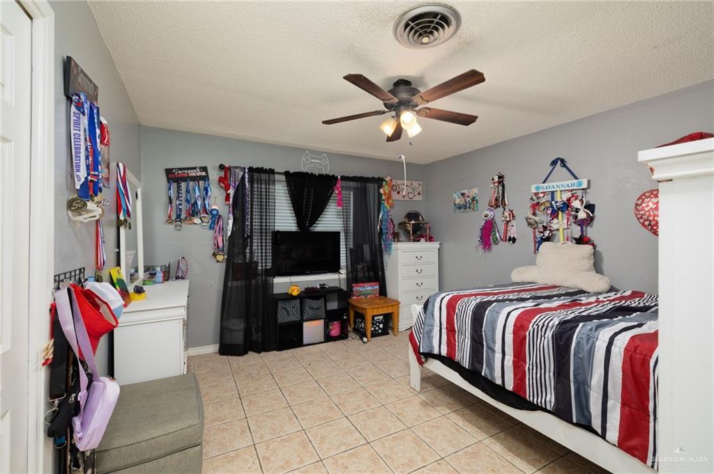 Photo 12 of 1124 4th Street