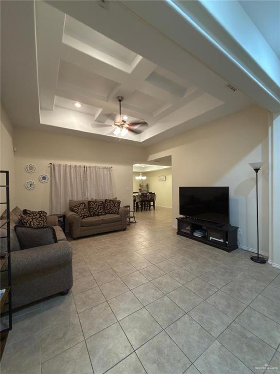 Photo 4 of 909 Montecruz Street