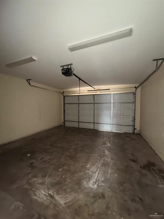 Photo 10 of 1501 Phoenix Street