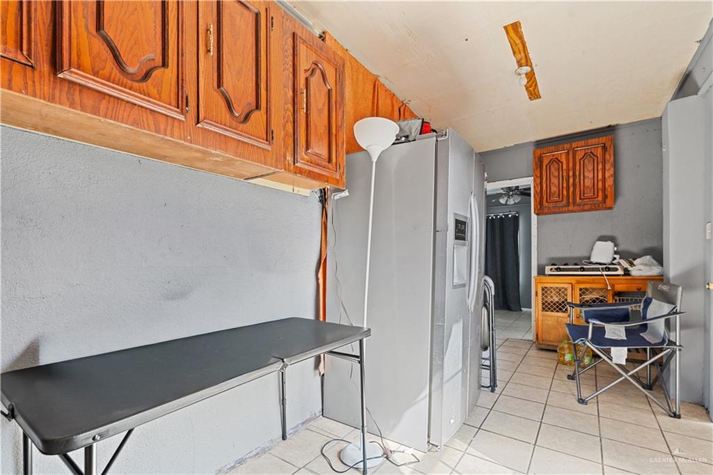 Photo 14 of 609 Albatross Avenue