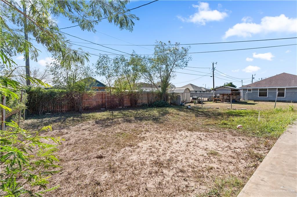 Photo 16 of 609 Albatross Avenue