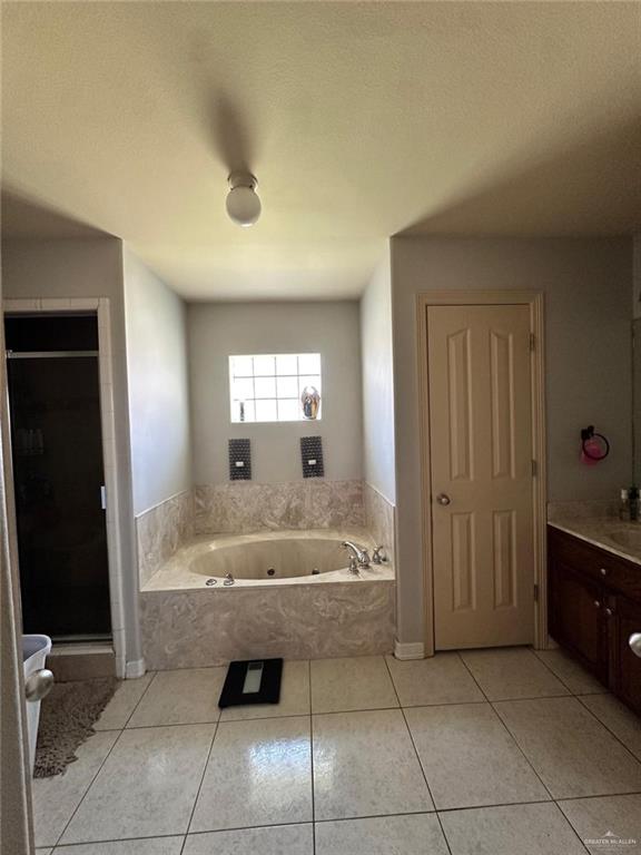 Photo 14 of 3013 Cactus Drive