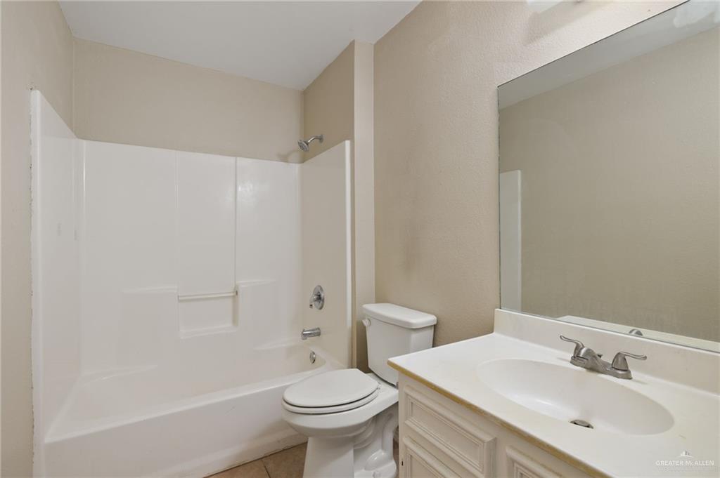 Photo 10 of 3108 Kingsborough Avenue