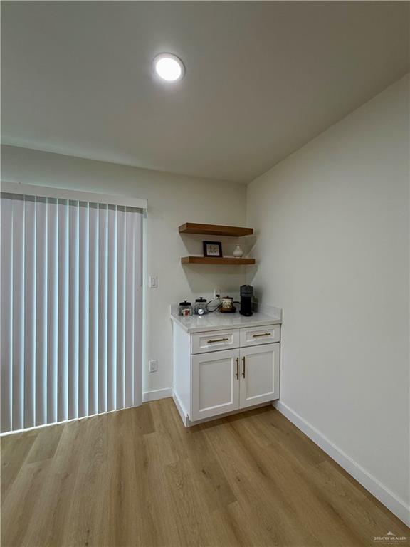 Photo 6 of 820 21st Avenue