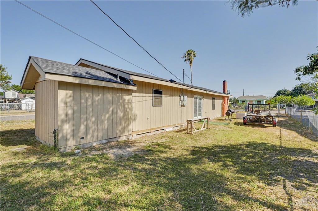 Photo 21 of 221 Lovett Street