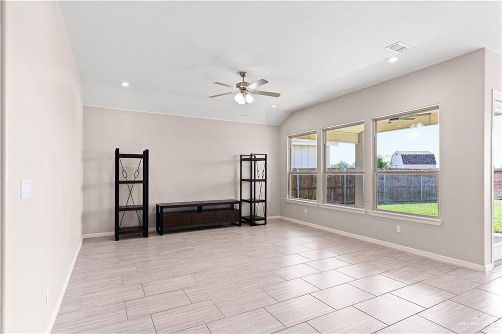Photo 7 of 14224 Amistad Circle
