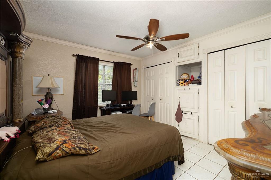 Photo 11 of 1069 Paisano Street