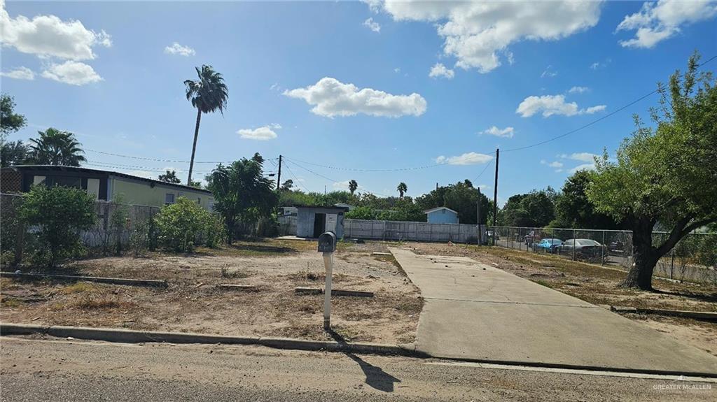 Photo 2 of 409 Apollo Drive