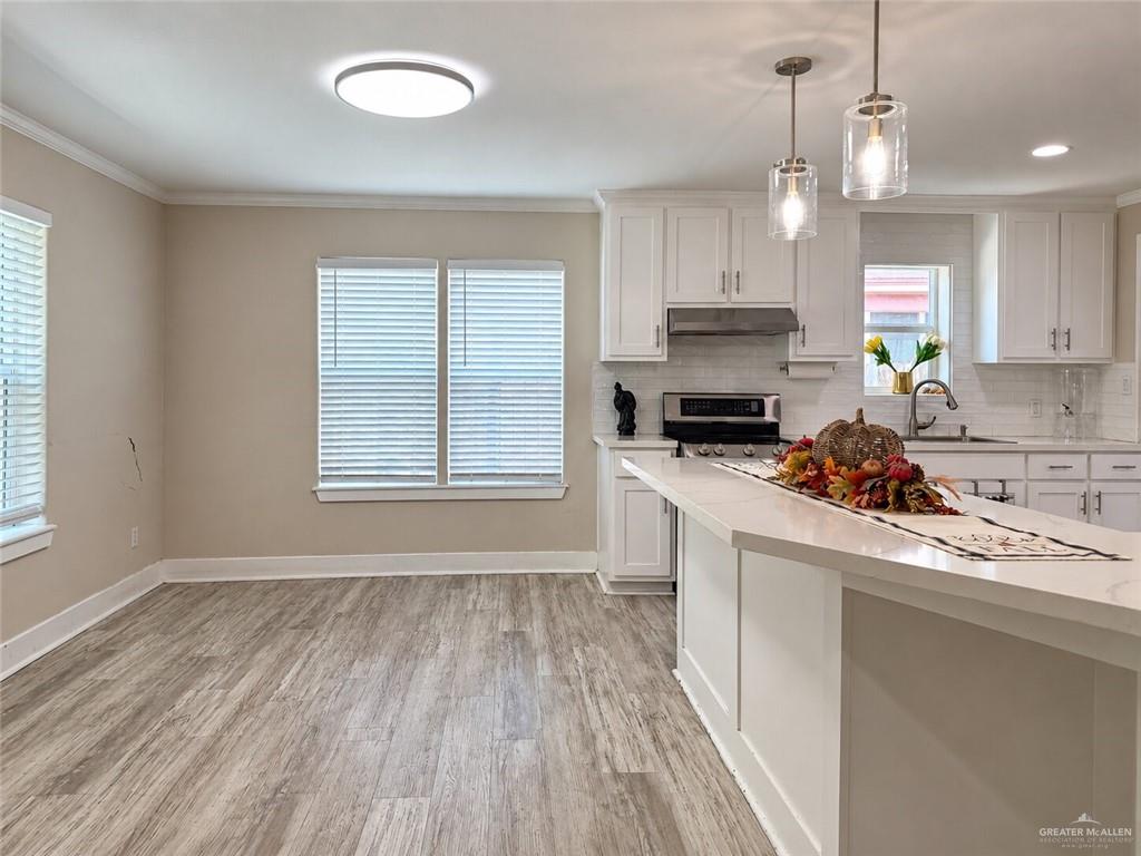 Photo 4 of 1324 Saint Marie Street