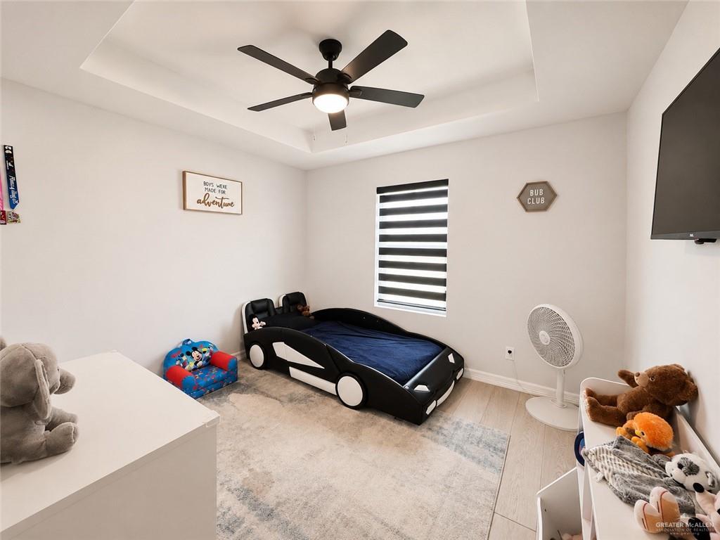 Photo 11 of 3505 Diamondhead Avenue