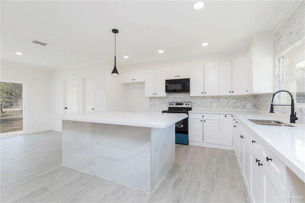 Photo 15 of 412 10th Street