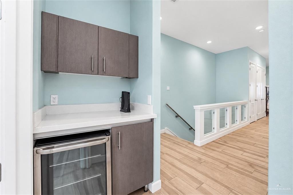 Photo 18 of 5106 Gulf Boulevard #B