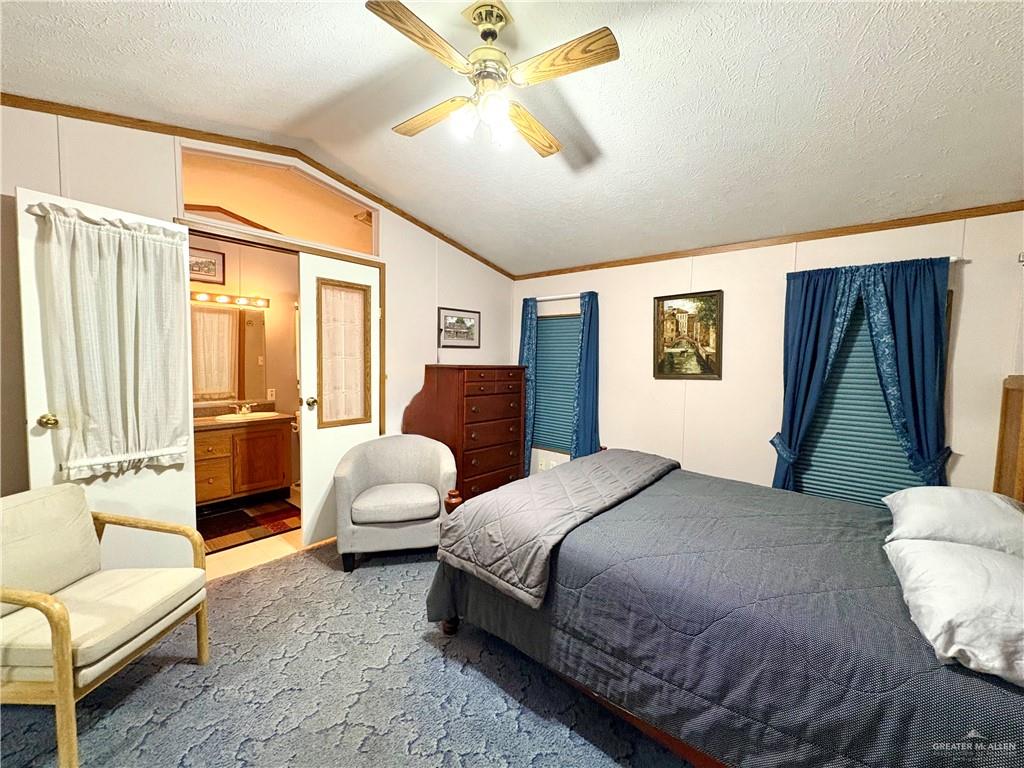 Photo 9 of 205 Hub Drive