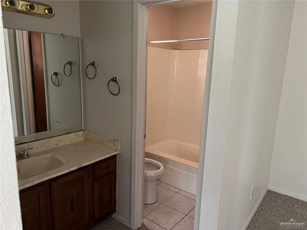Photo 5 of 2108 Japonica Avenue
