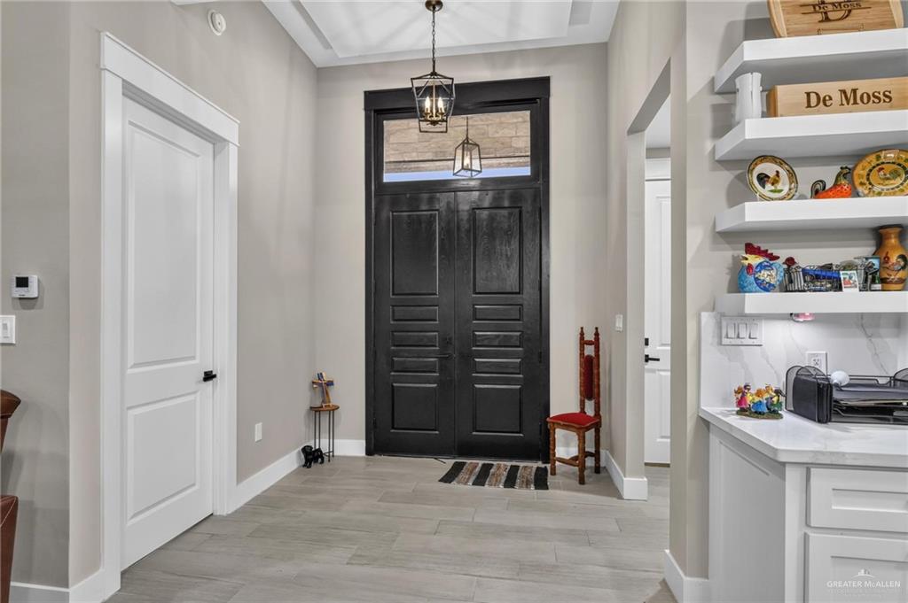 Photo 2 of 3204 Rabbit Run Avenue