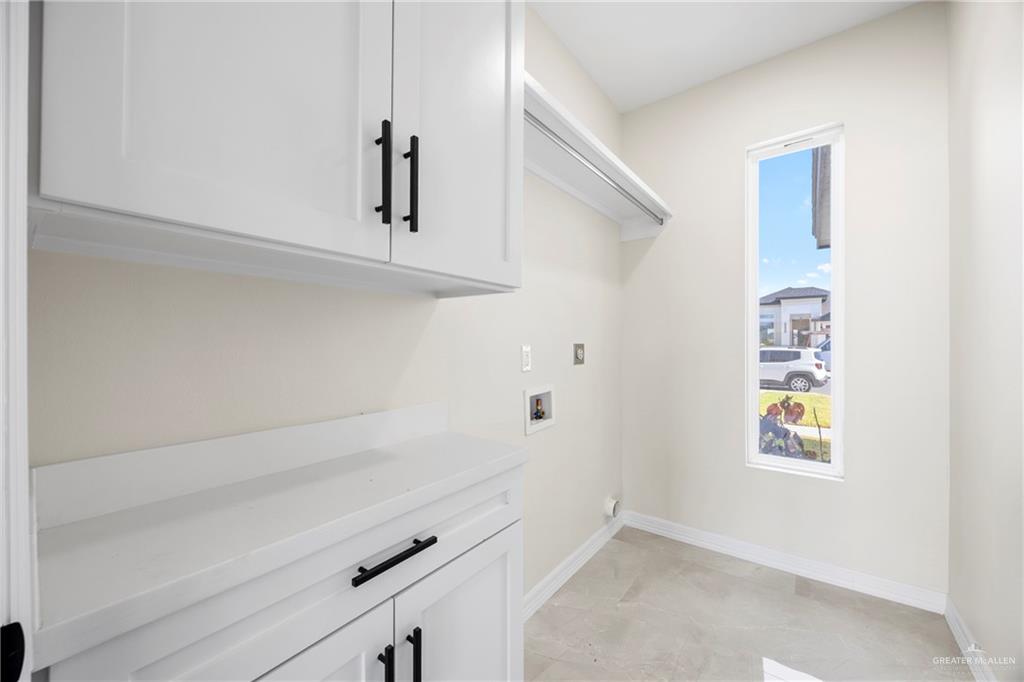 Photo 14 of 3006 Retama Street