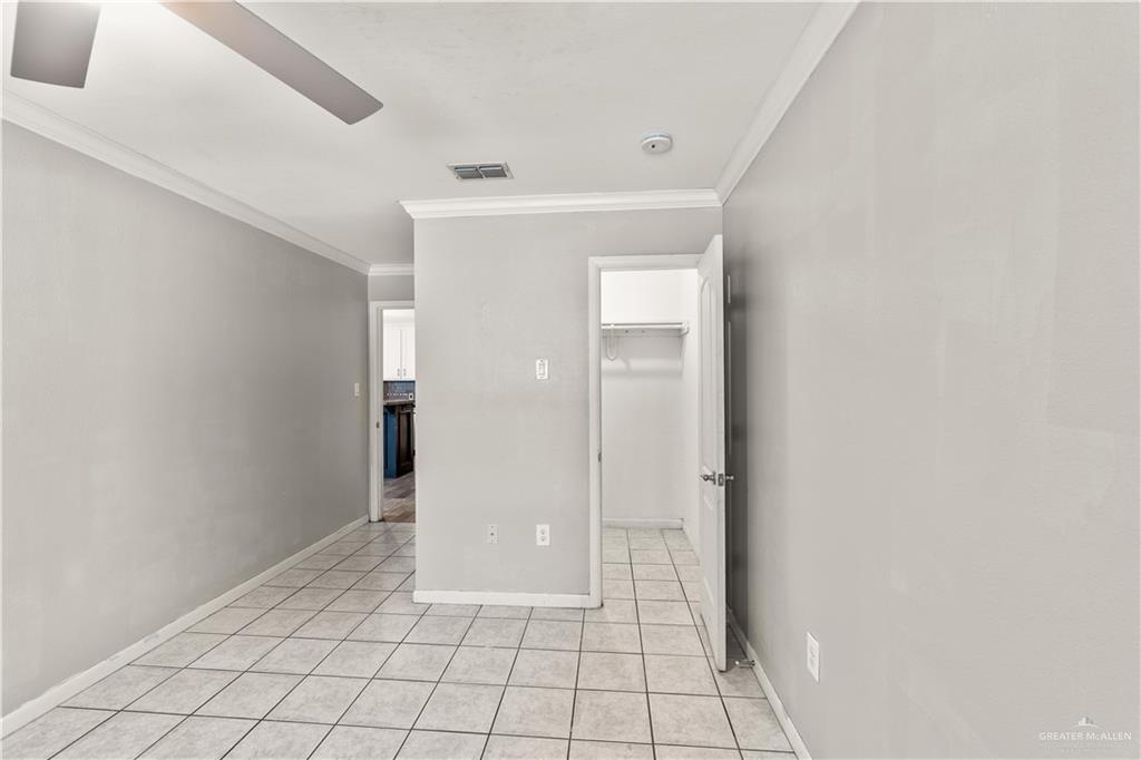 Photo 14 of 1009 Ash Drive