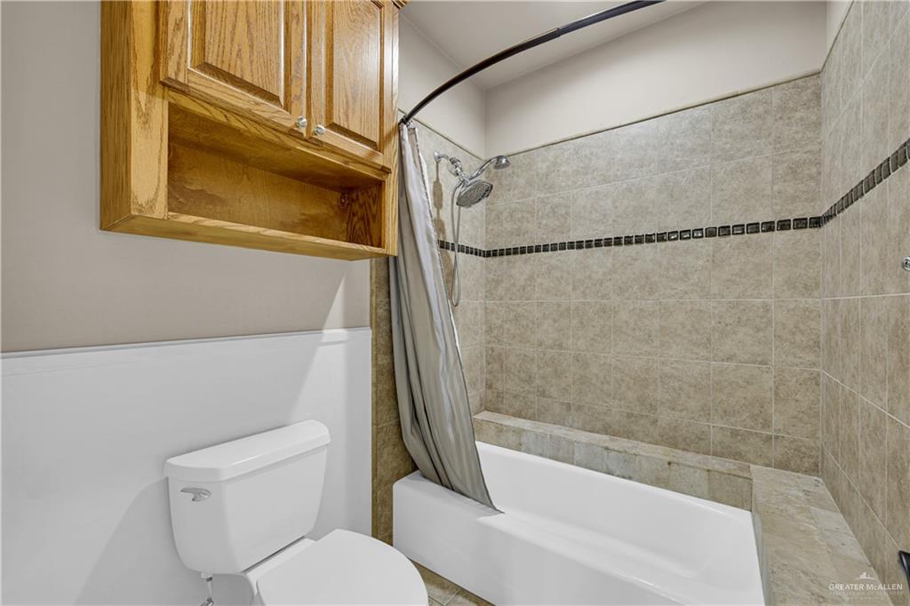 Photo 21 of 731 Lion Lake Drive