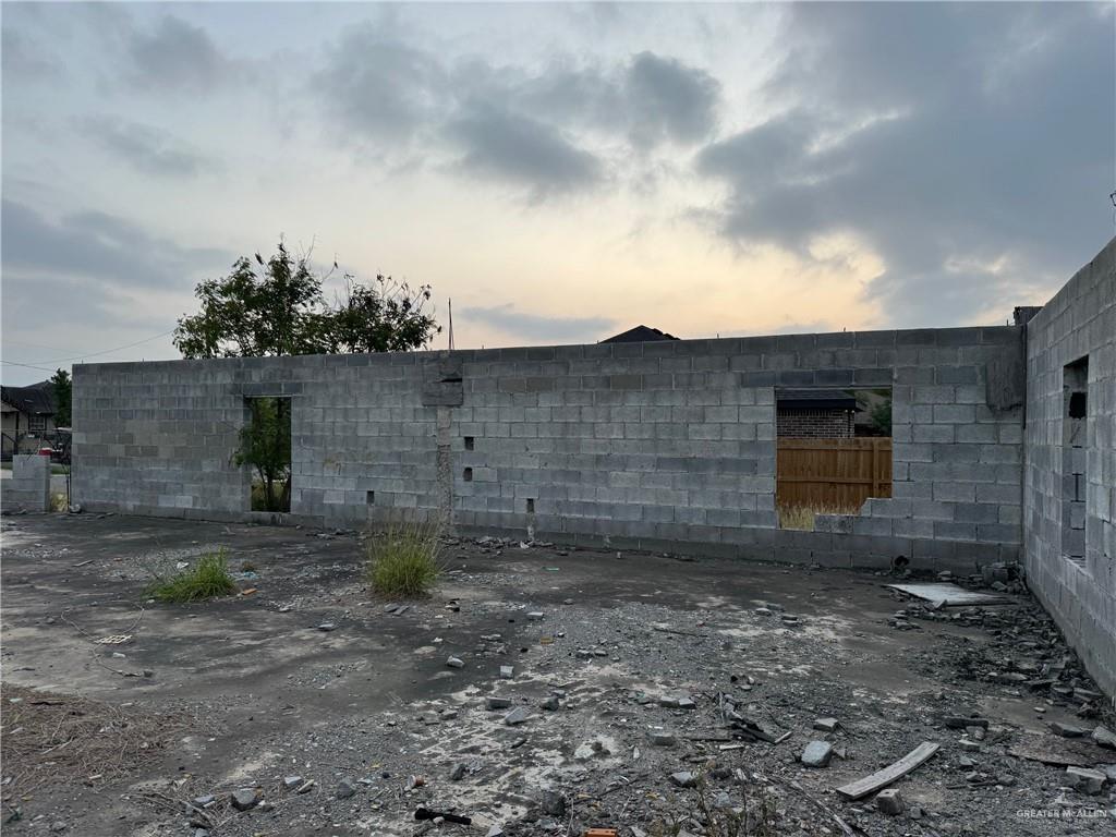 Photo 7 of 703 Scurlock Drive