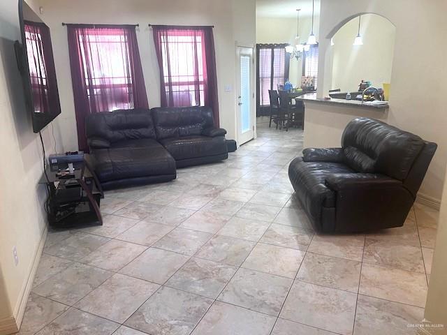 Photo 4 of 2102 Stonegate Drive