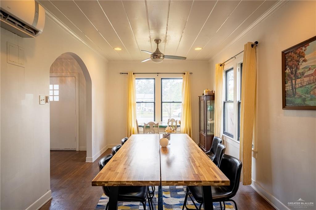 Photo 9 of 902 15th Street