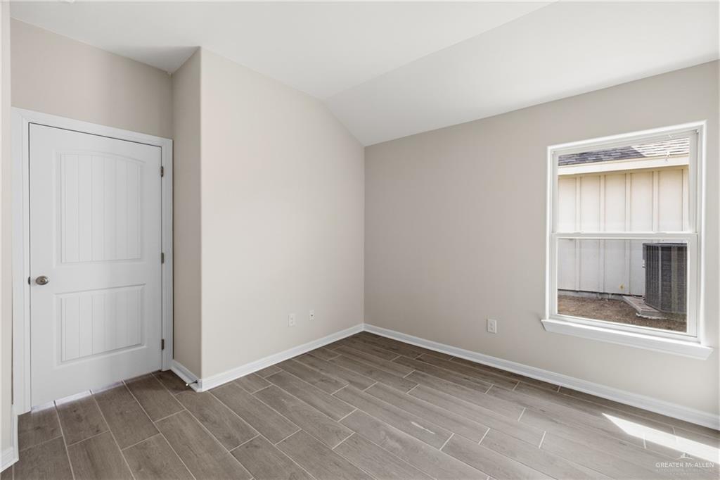 Photo 11 of 1046 Star Flower Street