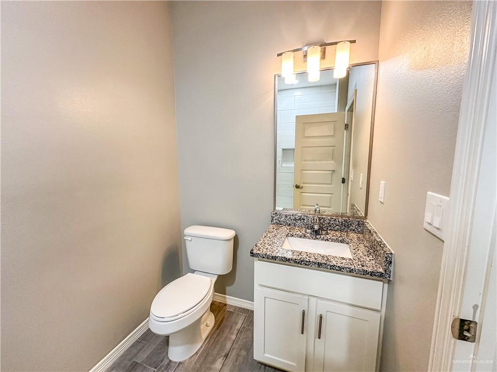 Photo 8 of 1813 Stauffer Street #1