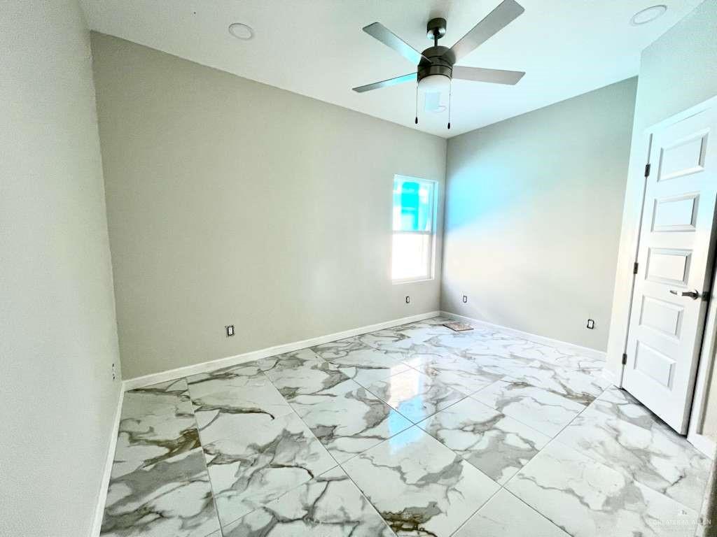 Photo 9 of 509 Emerald Avenue