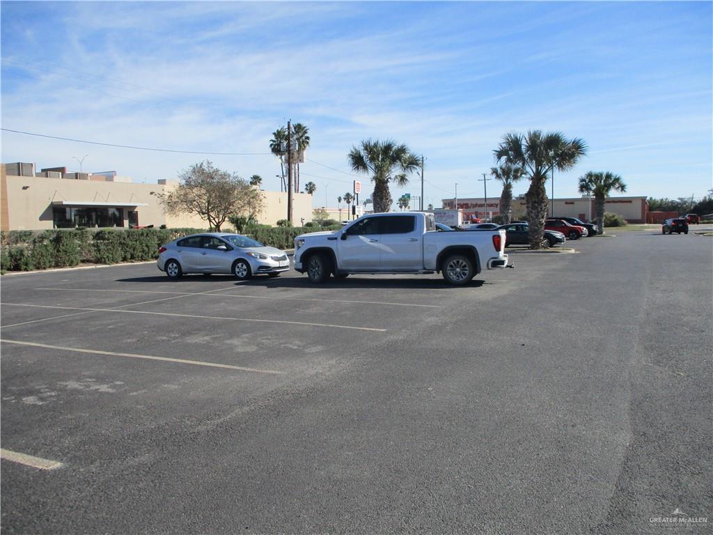 Photo 3 of 605 Main Street #B